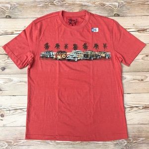 Antique Ford Surf Wagon Men’s T-shirt